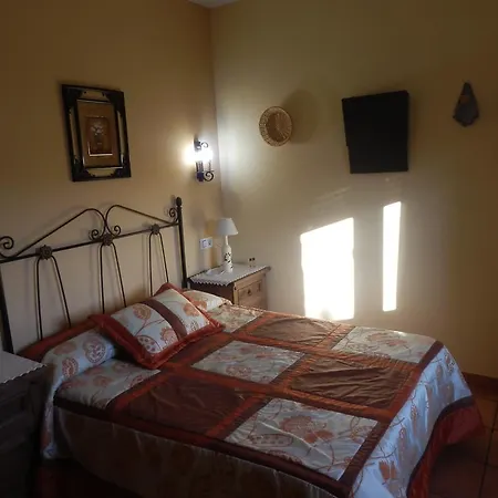 Olivos 乡村民宿 Sotoserrano